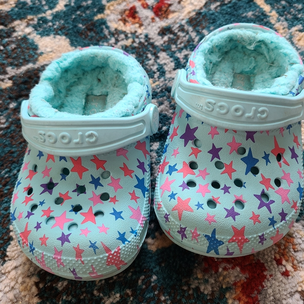 C4 Fleece Crocs